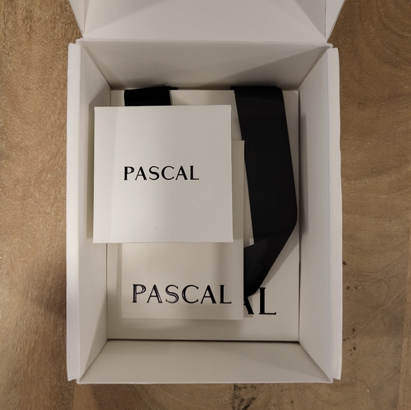 Pascal Design Zodiac Amulet Pendant Aries NIB - Picture 7 of 11